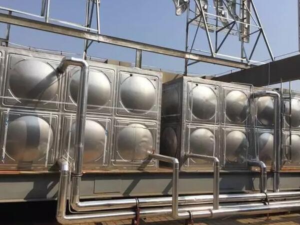 空气能热泵水箱